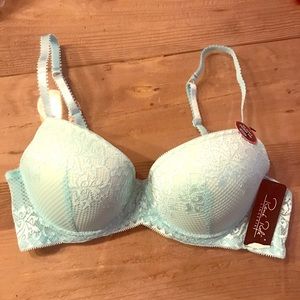 Beautiful lace slight push up bra